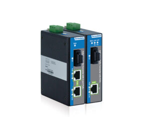 ipmc100-1gs-1gpoe-300x233-1 IPMC100-1GS-1GPOE | Bộ chuyển đổi Quang điện hỗ trợ 1 cổng Gigabit PoE công nghiệp và 1 cổng Gigabit SFP